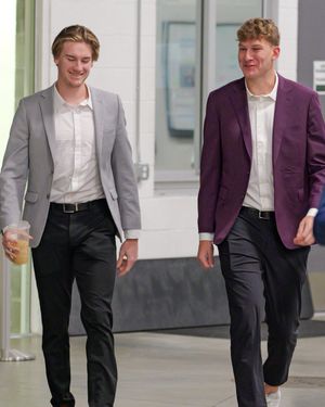 Image post by @ArizonaCoyotes on Twitter/X