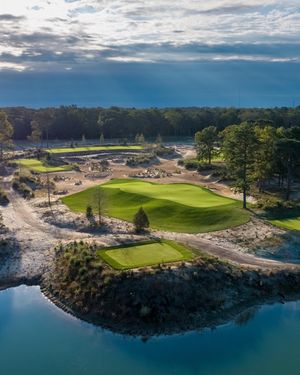 Image post by @unionleaguegolf on Instagram