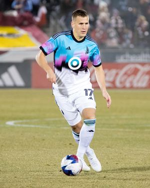 Image post by @cordanjollins on Instagram