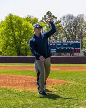 Image post by @leeubaseball on Instagram