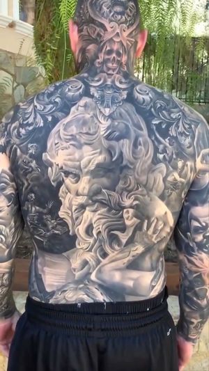 Video post by @skindesigntattoos on Instagram