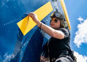 Image post by @usnavyblueangels on Instagram