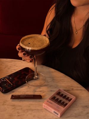 Video post by @glamnetic on TikTok