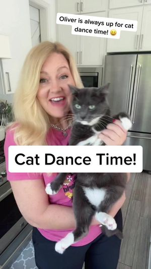 Video post by @livinglocurto on TikTok