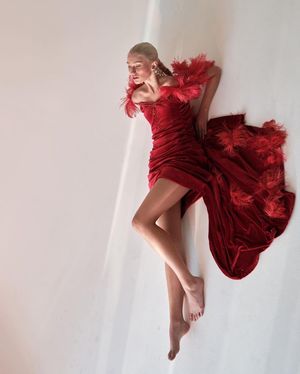 Image post by @vault_place on Instagram