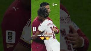 Video post by @foxsports on YouTube