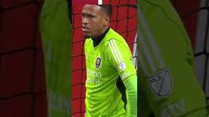 Video post by @FOX Soccer on YouTube