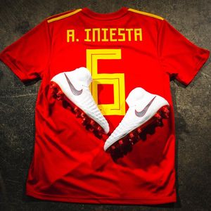 Image post by @soccerdotcom on Instagram