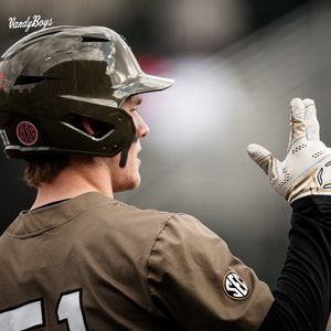 Image post by @vandyboys on Instagram