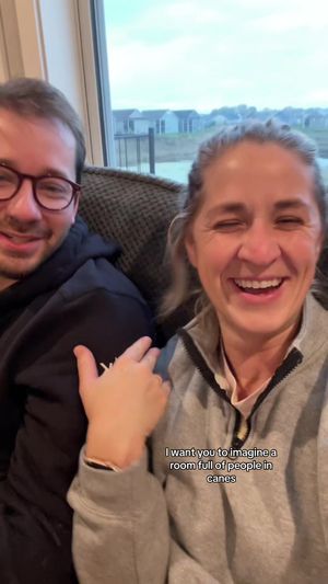 Video post by @momchats on TikTok