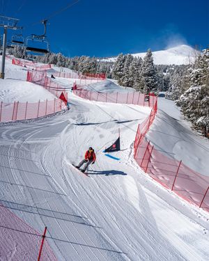 Image post by @breckenridgemtn on Instagram