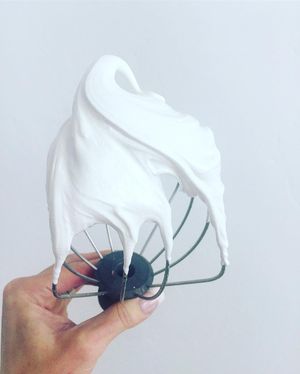 Image post by @theblondewhobakes on Instagram