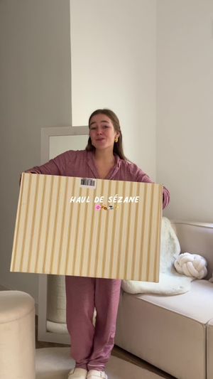 Video post by @carlotagrandeb on TikTok