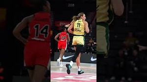 Video post by @basketballaus on YouTube