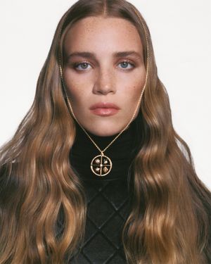 Image post by @harpersbazaarkorea on Instagram