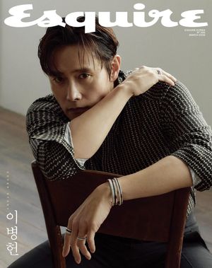 Image post by @esquire.korea on Instagram