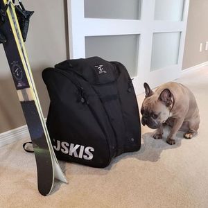 Image post by @j_skis on Instagram