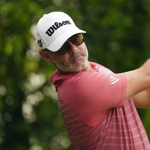 Image post by @paulwaringgolf on Instagram