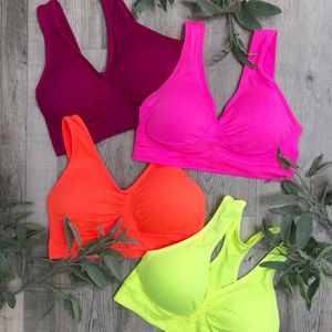 Image post by @shopfillyflair on Instagram