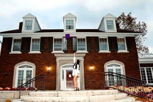 Image post by @westerniluniv on Instagram