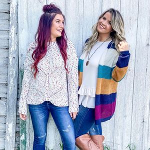 Image post by @shopfillyflair on Instagram