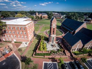 Image post by @campbelledu on Instagram