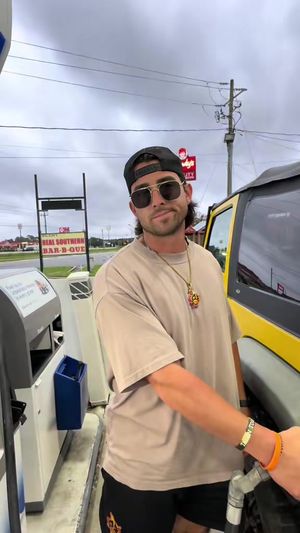 Video post by @tannerthomas_ on TikTok