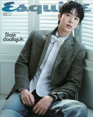 Image post by @esquire.korea on Instagram