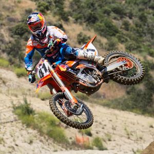 Image post by @racerxonline on Instagram