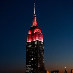 Image post by @empirestatebldg on Instagram