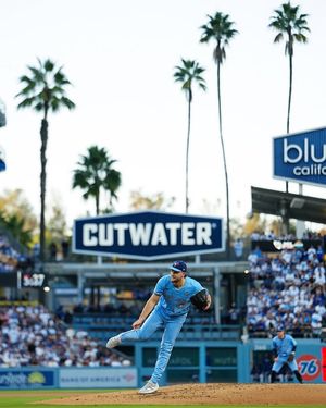 Image post by @mlbeurope on Instagram