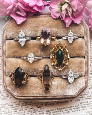 Image post by @maejeanvintage on Instagram