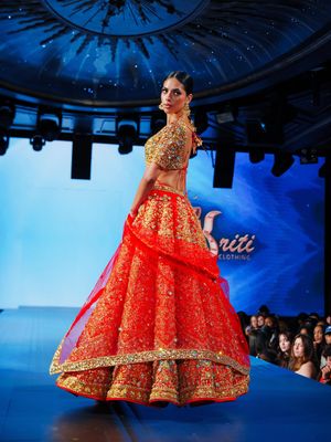 Image post by @runway7fashion on Instagram