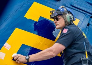 Image post by @usnavyblueangels on Instagram