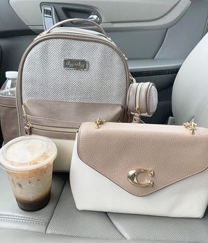 Image post by @itzyritzy on Instagram