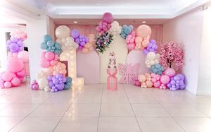 Image post by @partyup_balloons_by_melissa on Instagram