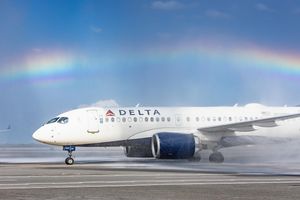 Image post by @deltaairlines_jp on Instagram