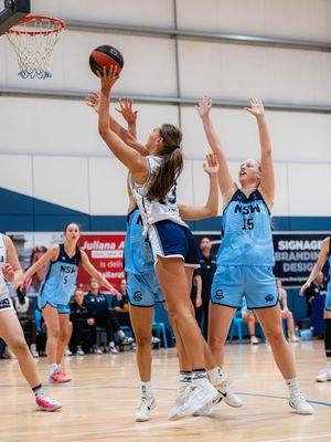 Image post by @basketball_vic on Instagram