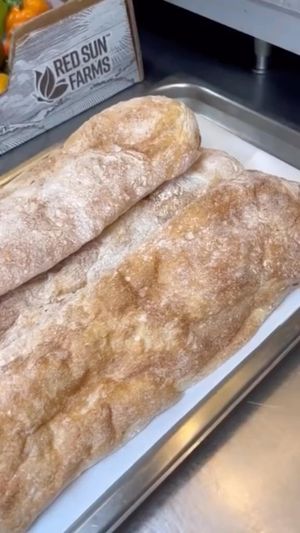 Video post by @lipsmackingfoodie on Instagram