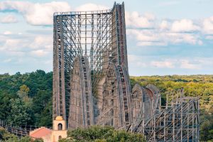 Image post by @SixFlags on Twitter