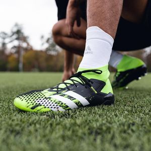 Image post by @soccerdotcom on Instagram
