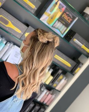Image post by @shopsatlegacyeast on Instagram