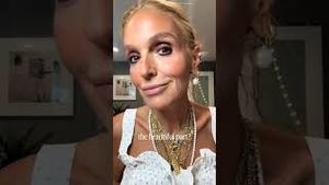 Video post by @shop.with.caroline on YouTube