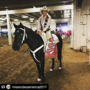 Image post by @prca_prorodeo on Instagram
