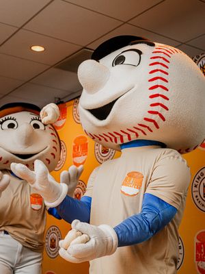 Image post by @bagelfest on Instagram