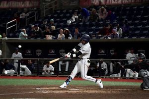 Image post by @bluewahoosbball on Instagram