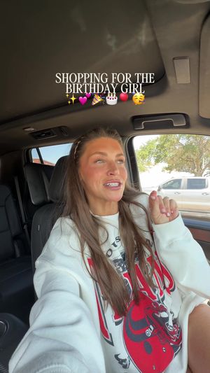 Video post by @chelswaterwall on TikTok