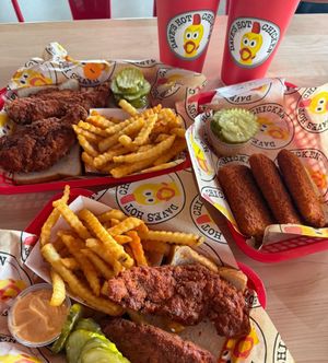 Image post by @daveshotchicken on Instagram