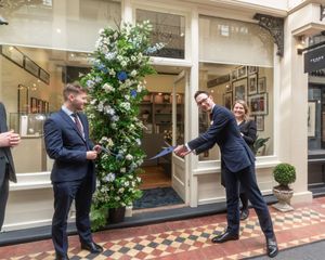 Image post by @fearswatches on Instagram