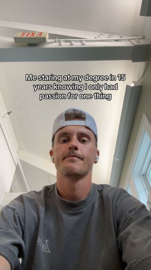 Video post by @connoreck on TikTok